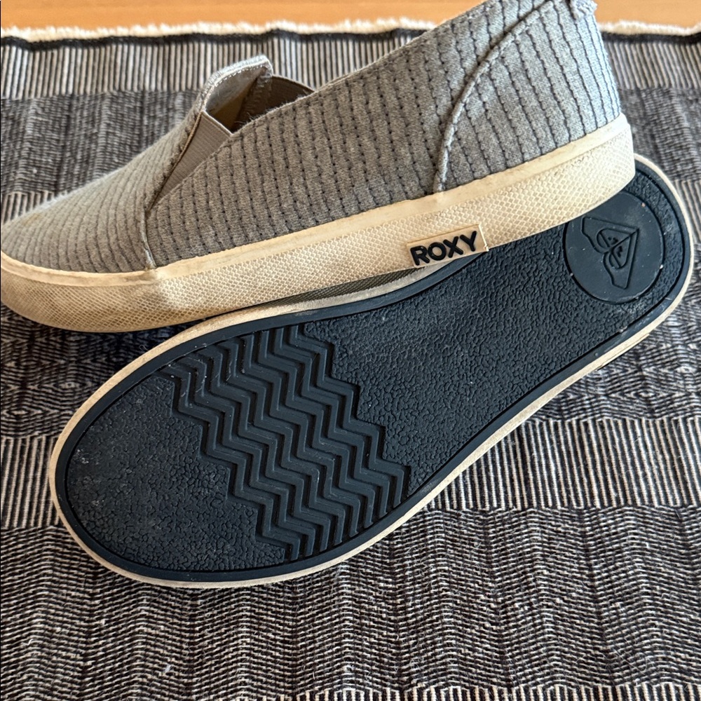 Roxy Slip-On Shoes - Picture 4 of 4